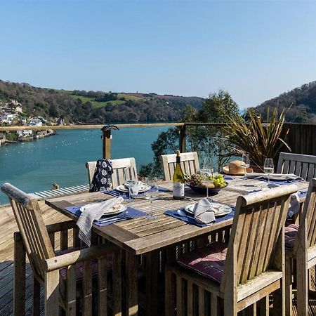 Uphigh - Elevated Family Home With Stunning River Views Dartmouth Zewnętrze zdjęcie