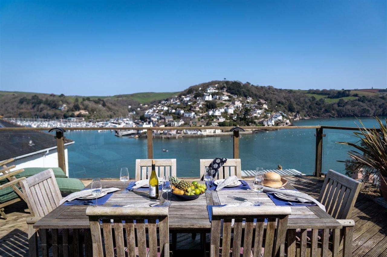 Uphigh - Elevated Family Home With Stunning River Views Dartmouth Zewnętrze zdjęcie